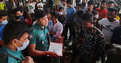 জিন্দাবাজার থেকে কিশোর গ্যাং এর ৩ জনকে আটক করেছে পুলিশ